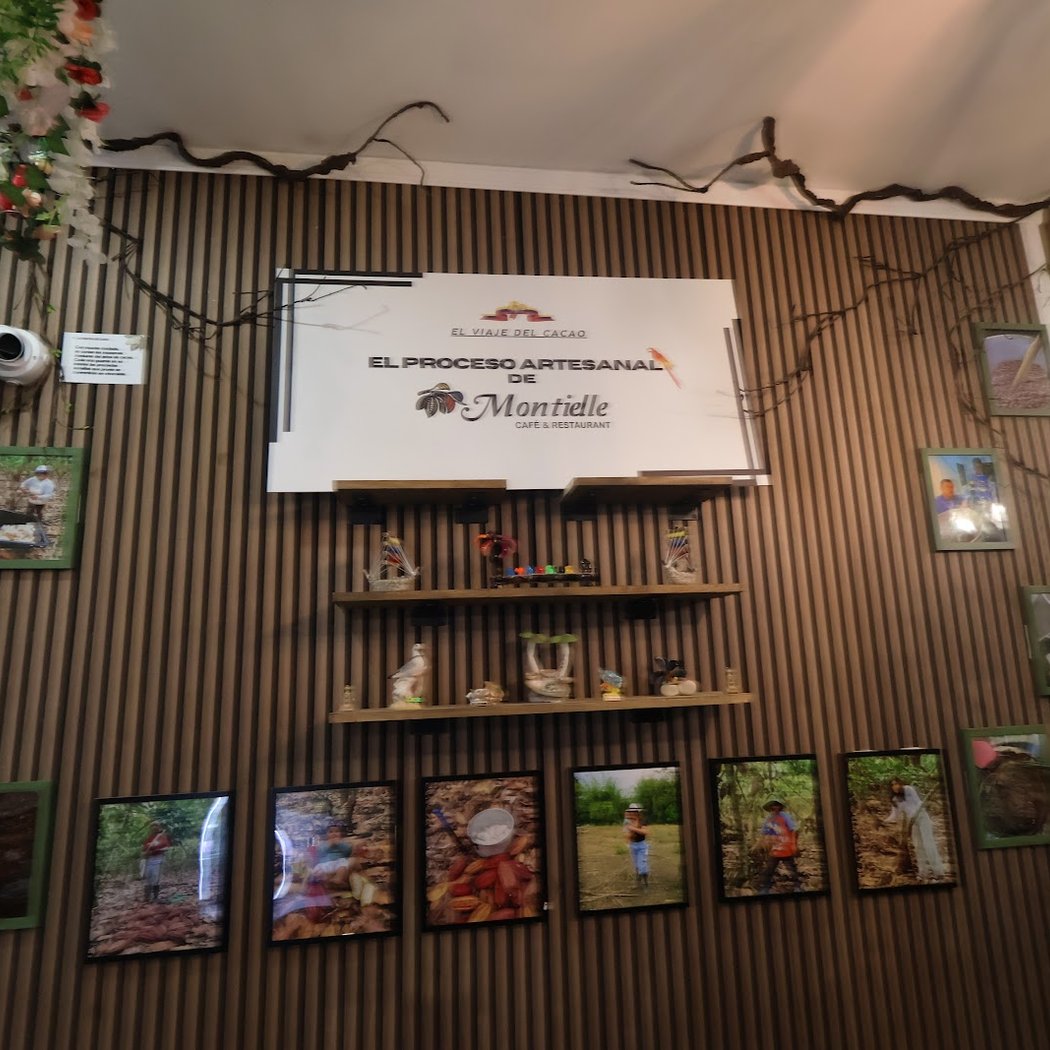 Montielle Cafe & Restaurant 2
