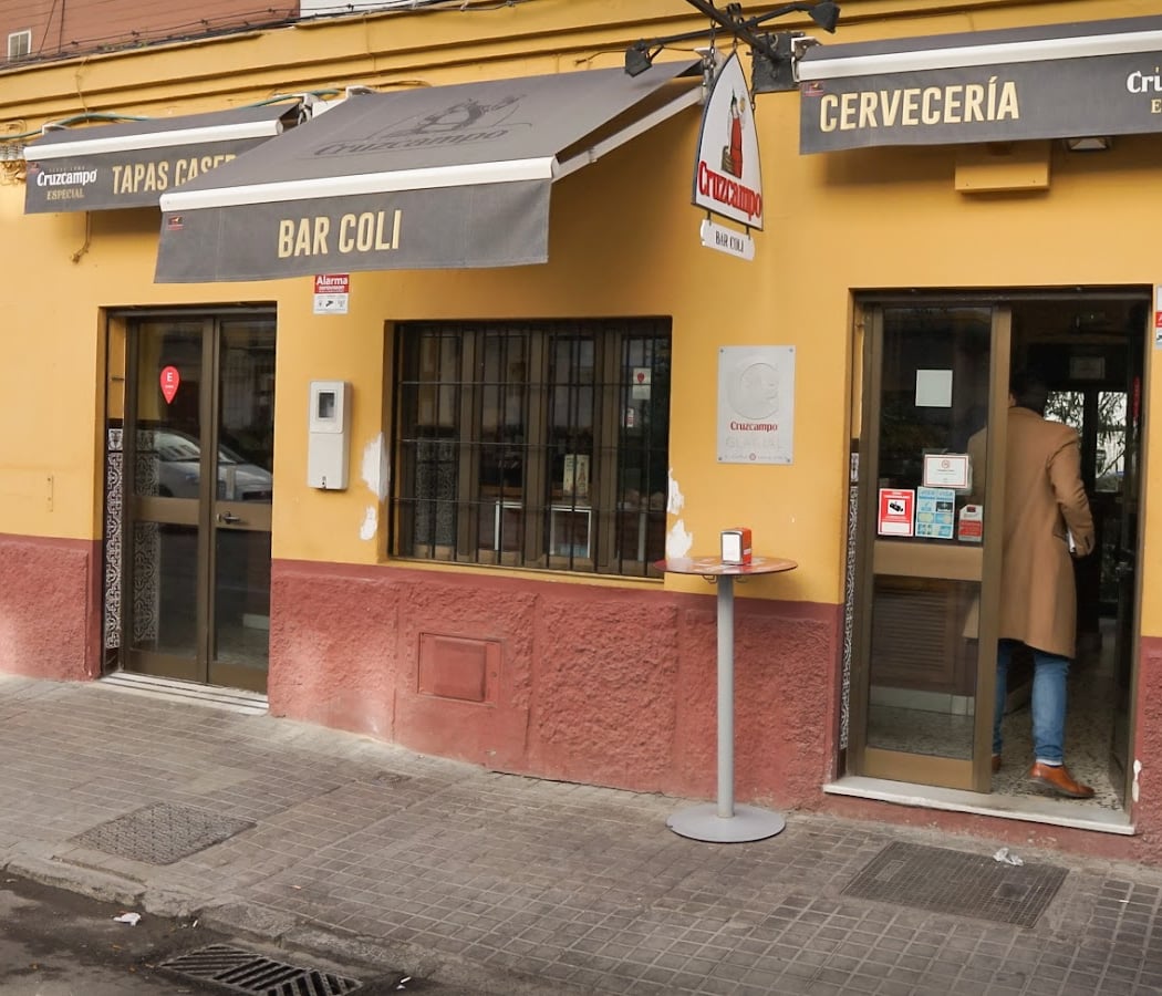 Bar Coli 2