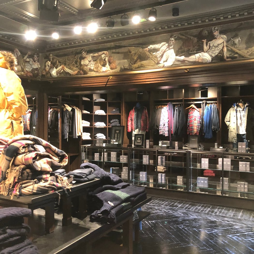 Abercrombie & Fitch 3
