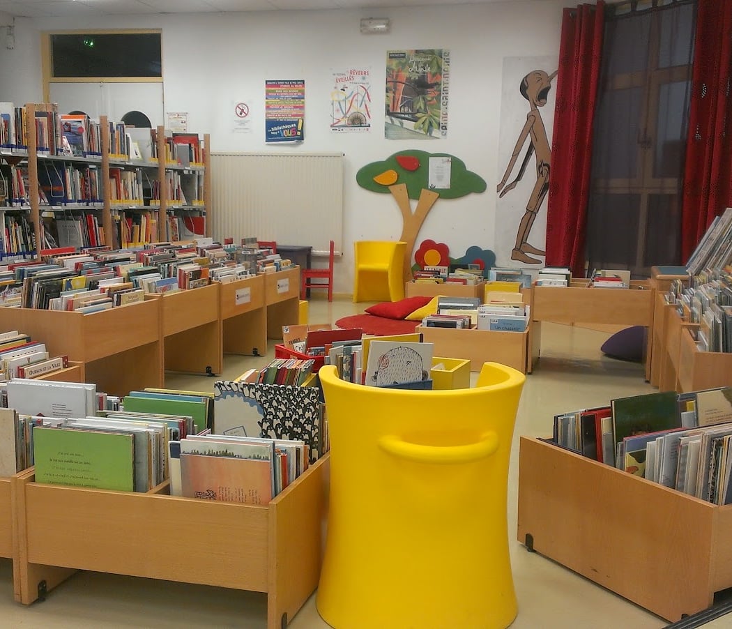 Library Elsa-Triolet 3