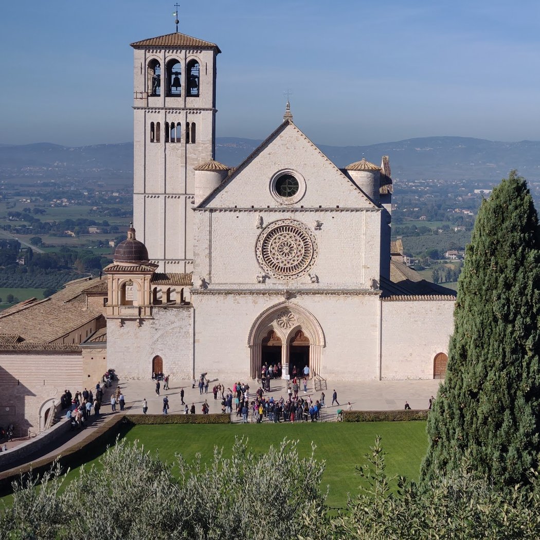 Papal Basilica and Sacred Convent of Saint Francis in Assisi 2