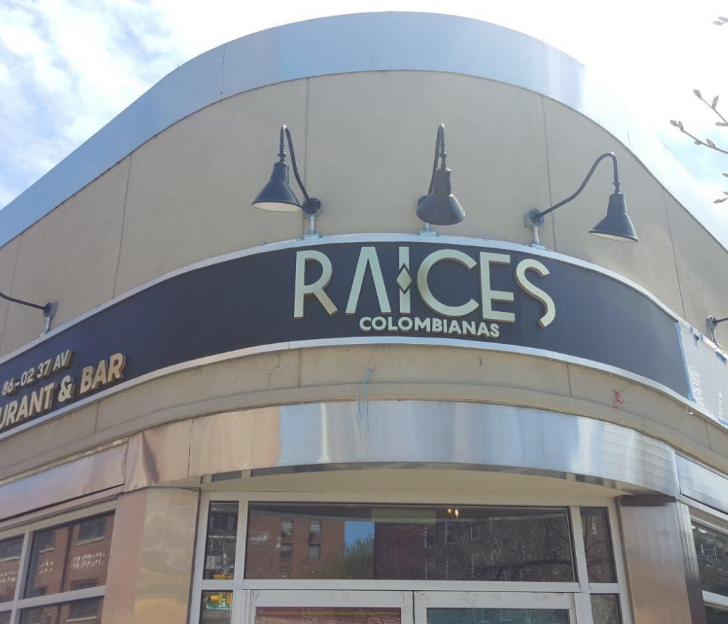 Raices Colombianas restaurant 2
