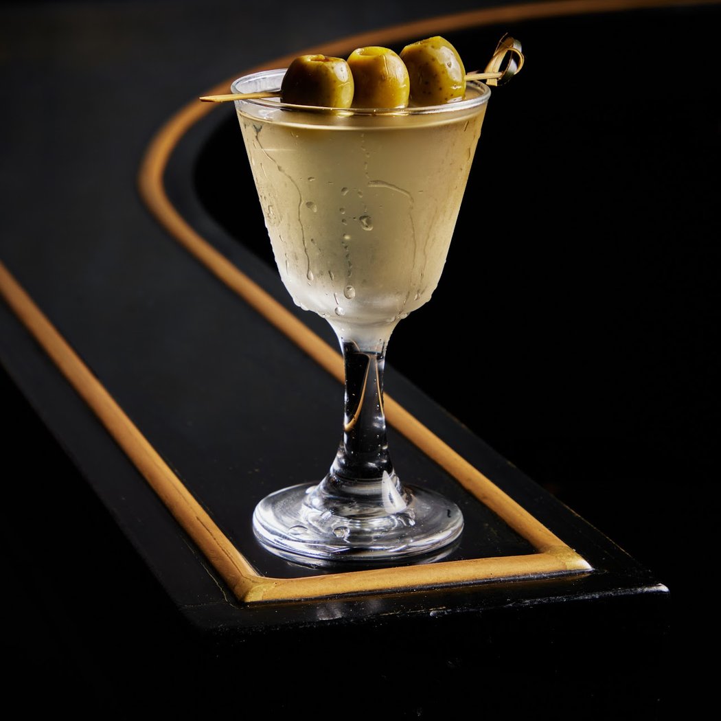 Bar Meridian 1