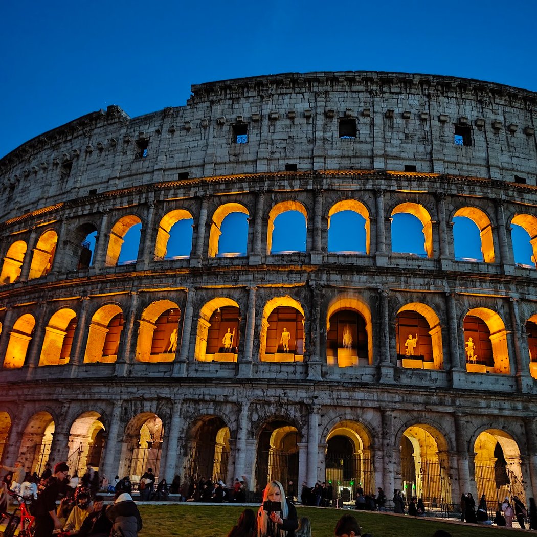 Troia e Roma. Miti, leggende, storie del Mediterraneo antico 3