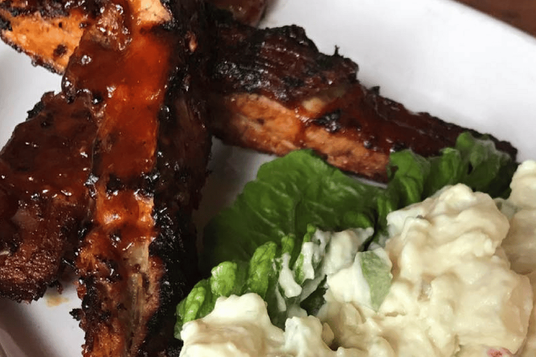 Up & Under Pub and Grill 2