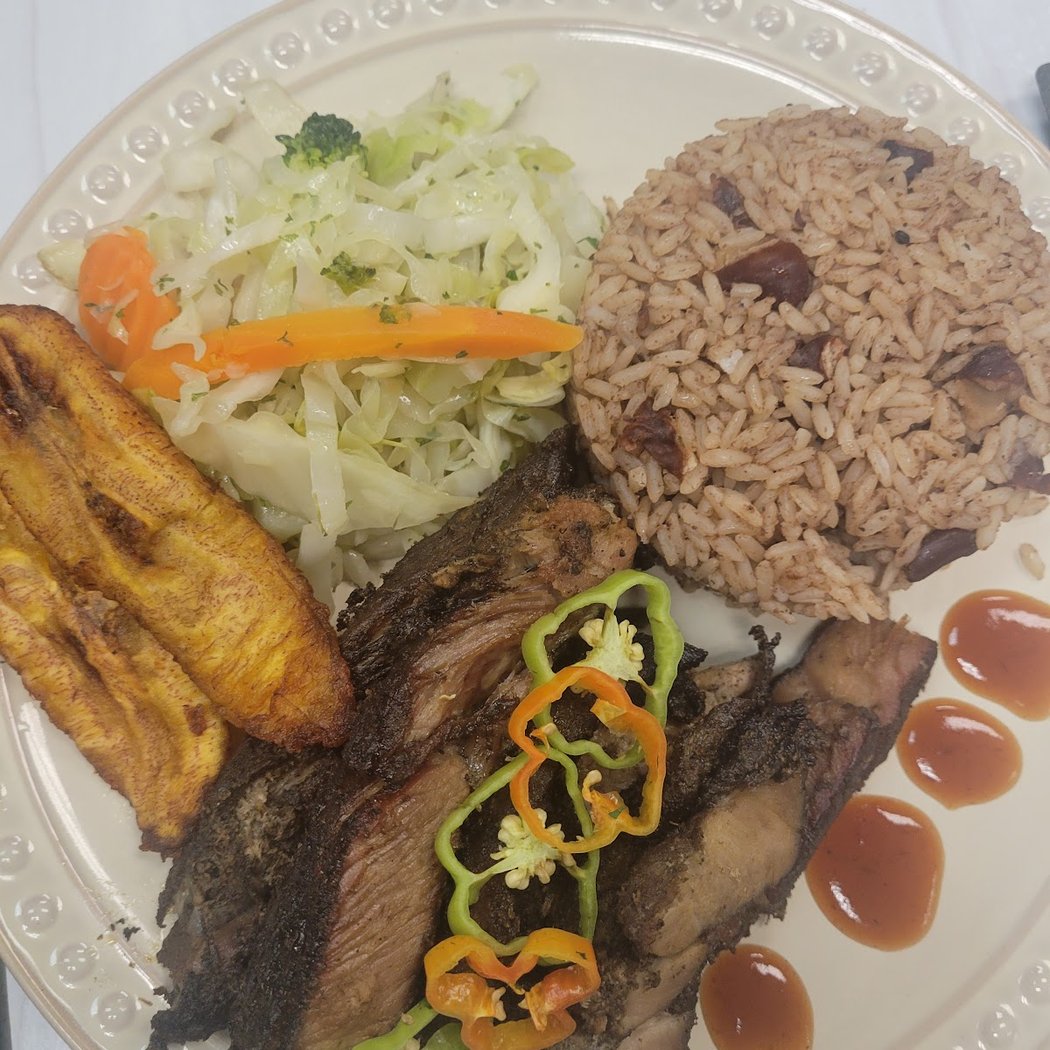 Ochi jamaican and seafood grill 3