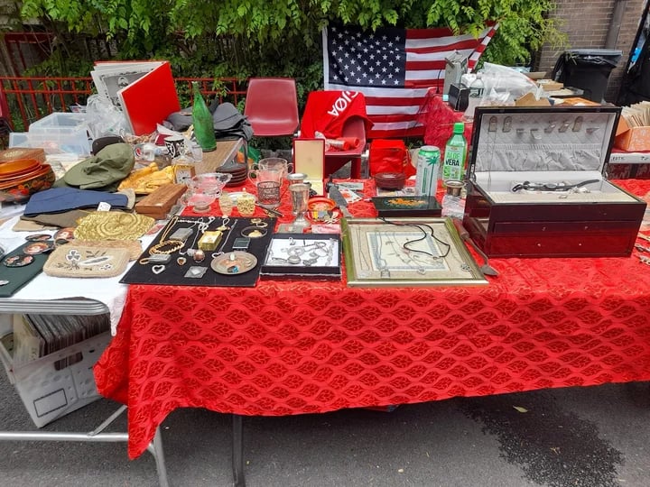 Flea Market 1