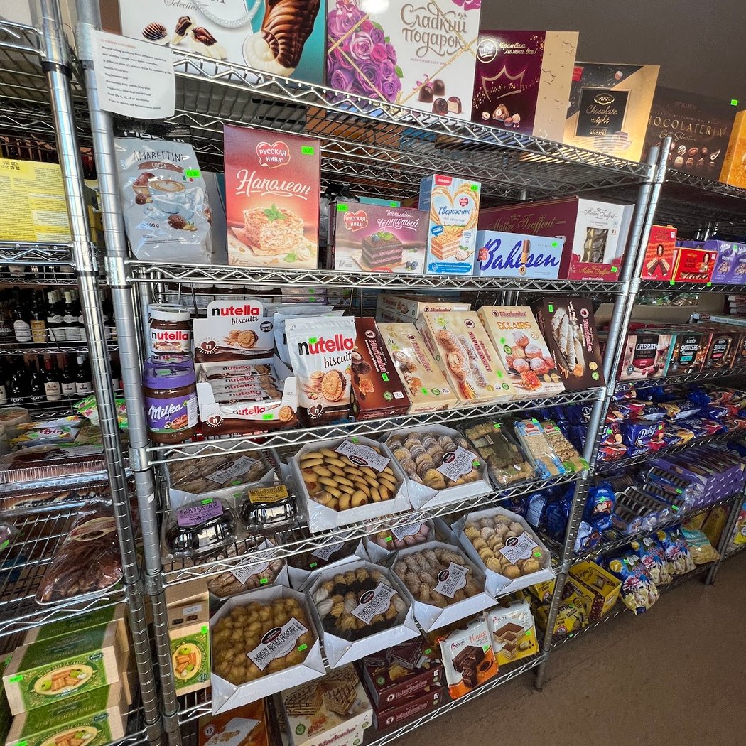European Market Deli & Cafe 4