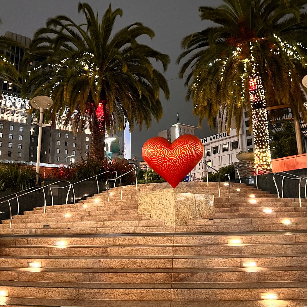 Hearts of San Francisco Art Sculpture 1