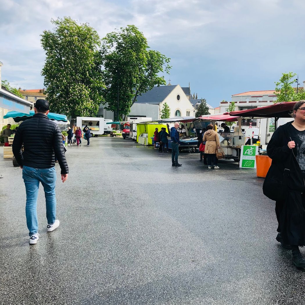 Marché de Montaigu tous les samedis 3
