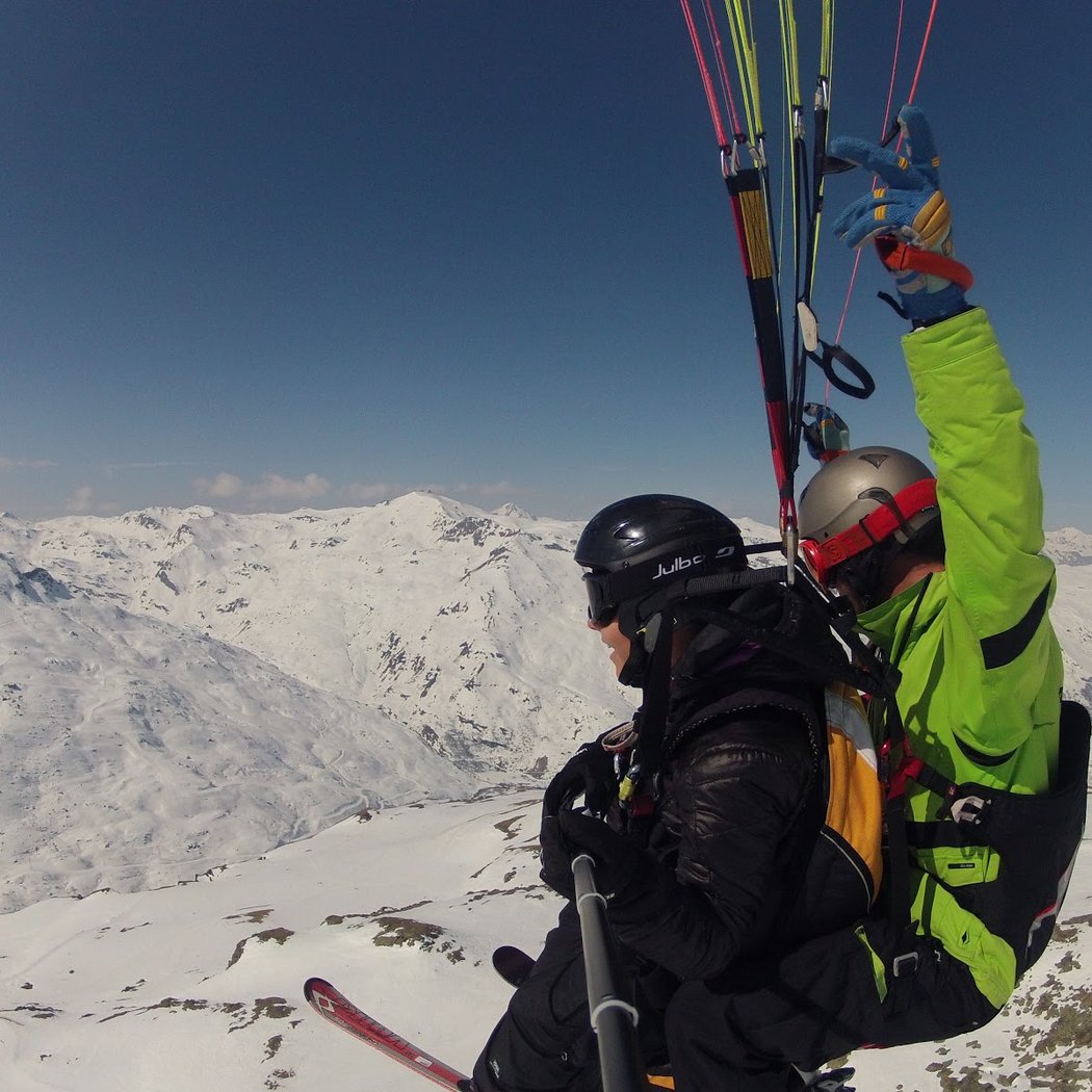 Menuires Paragliding 1