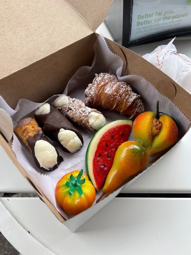 Pasticceria Monteleone BK 1