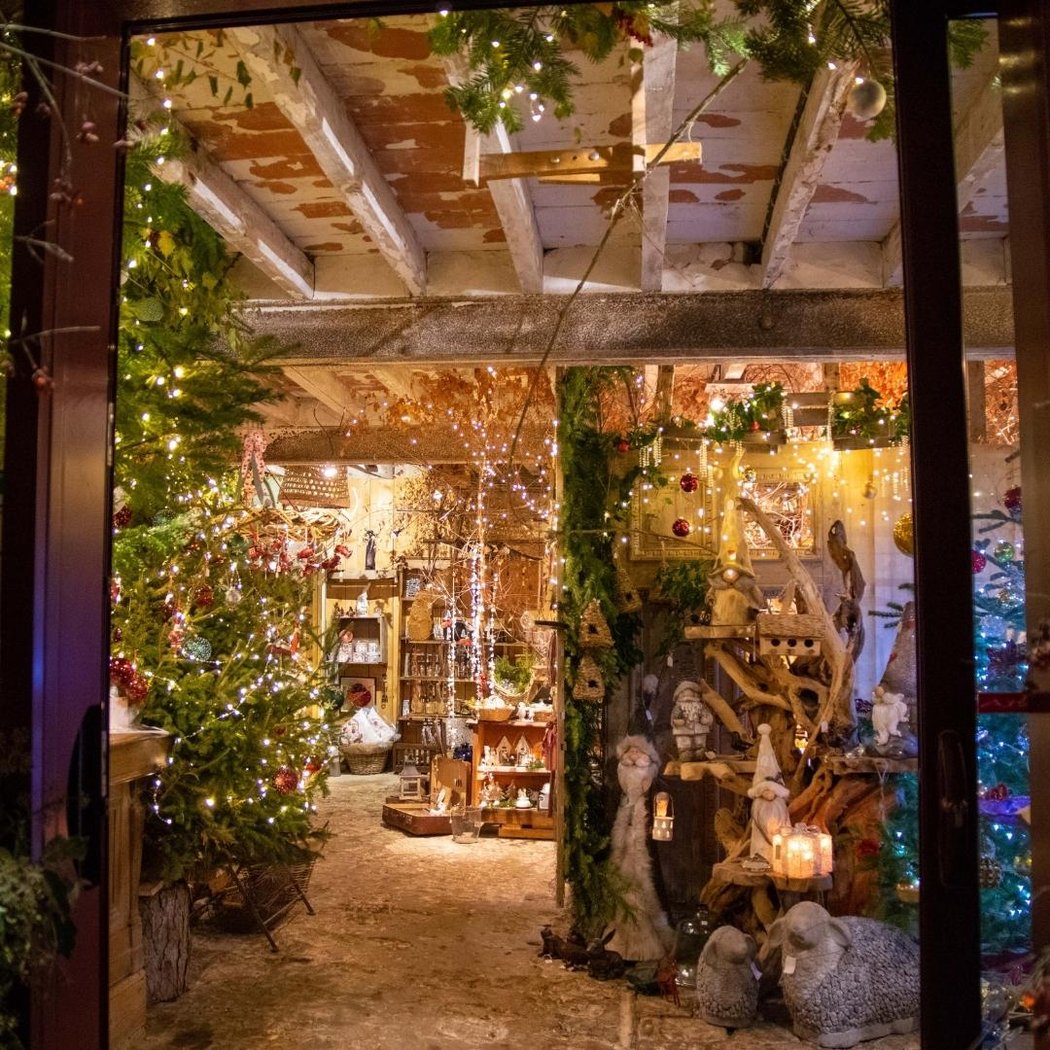 Boutique & Salon de thé 1