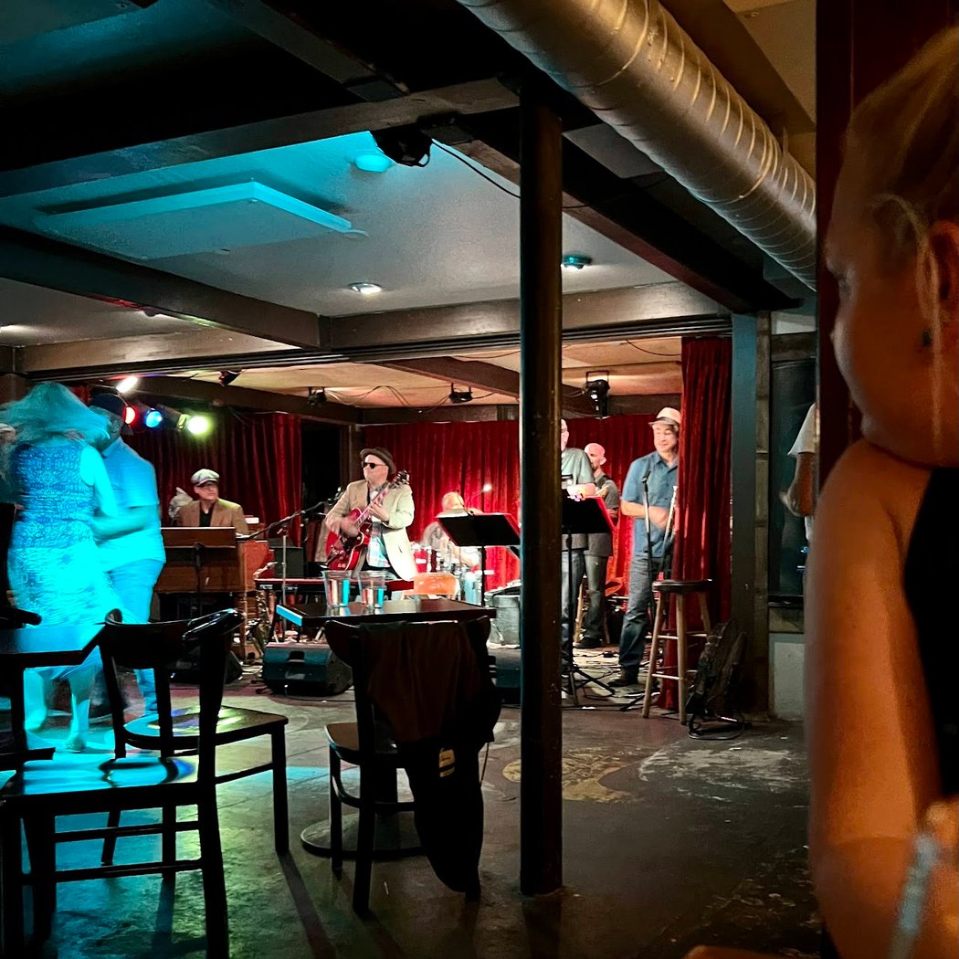 Hideaway 1