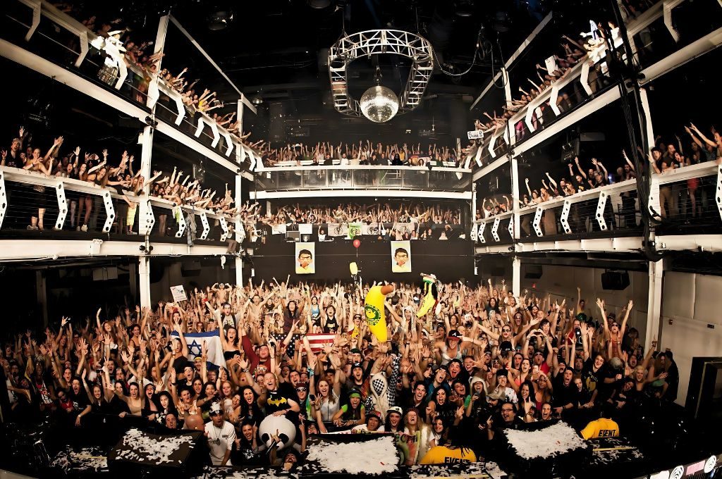 Skillibeng at Terminal 5 1