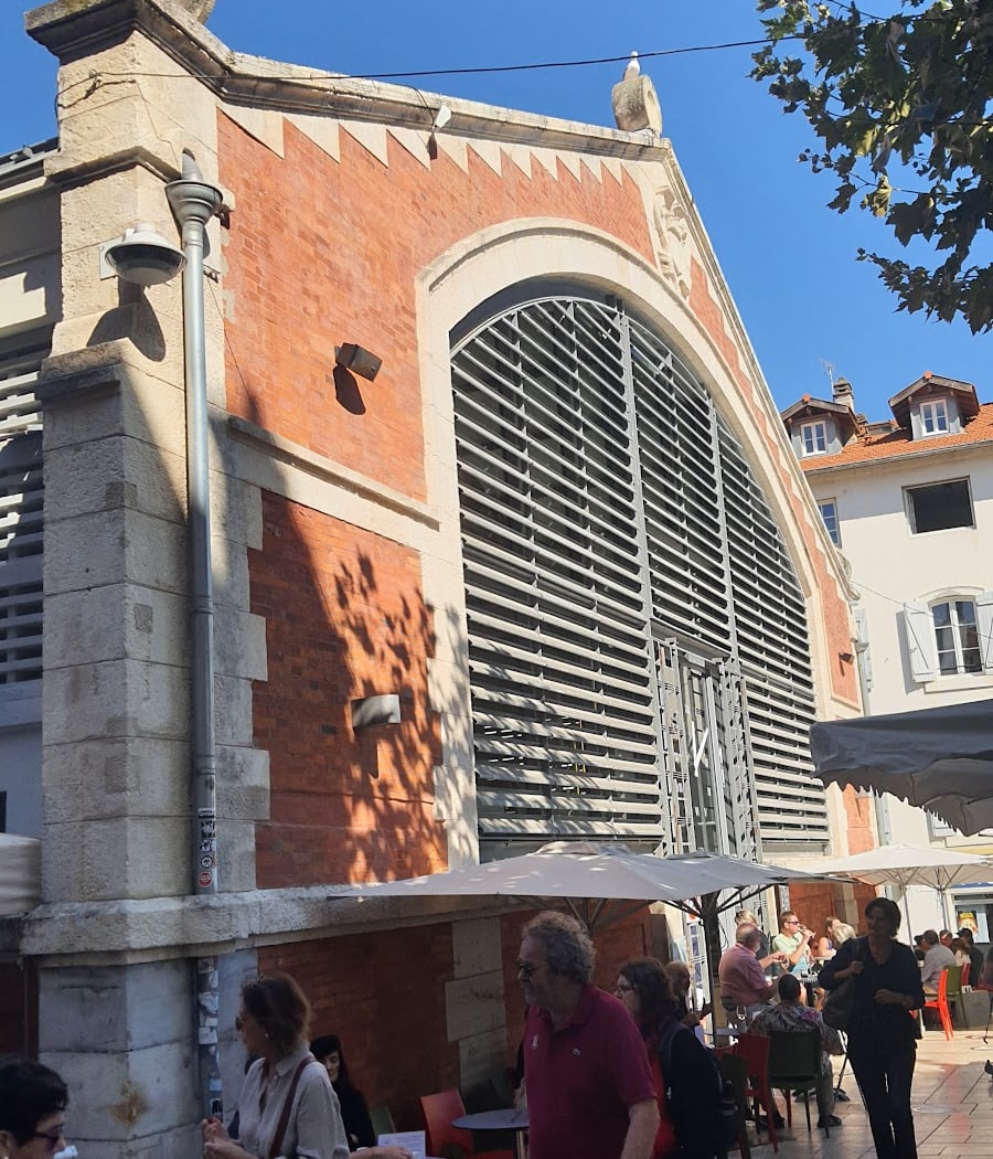 Place Sobradiel 3