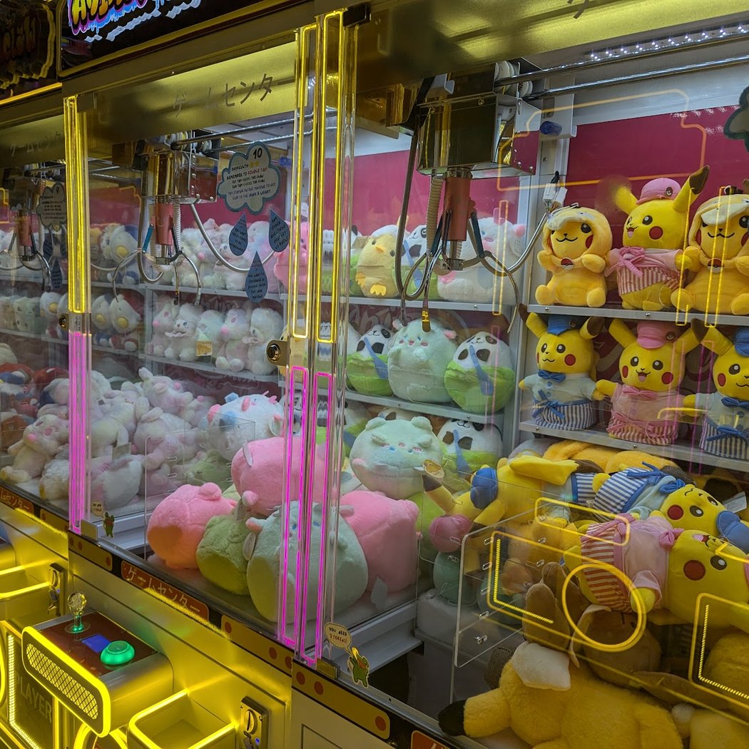 Anime Claw (Chinatown) 1