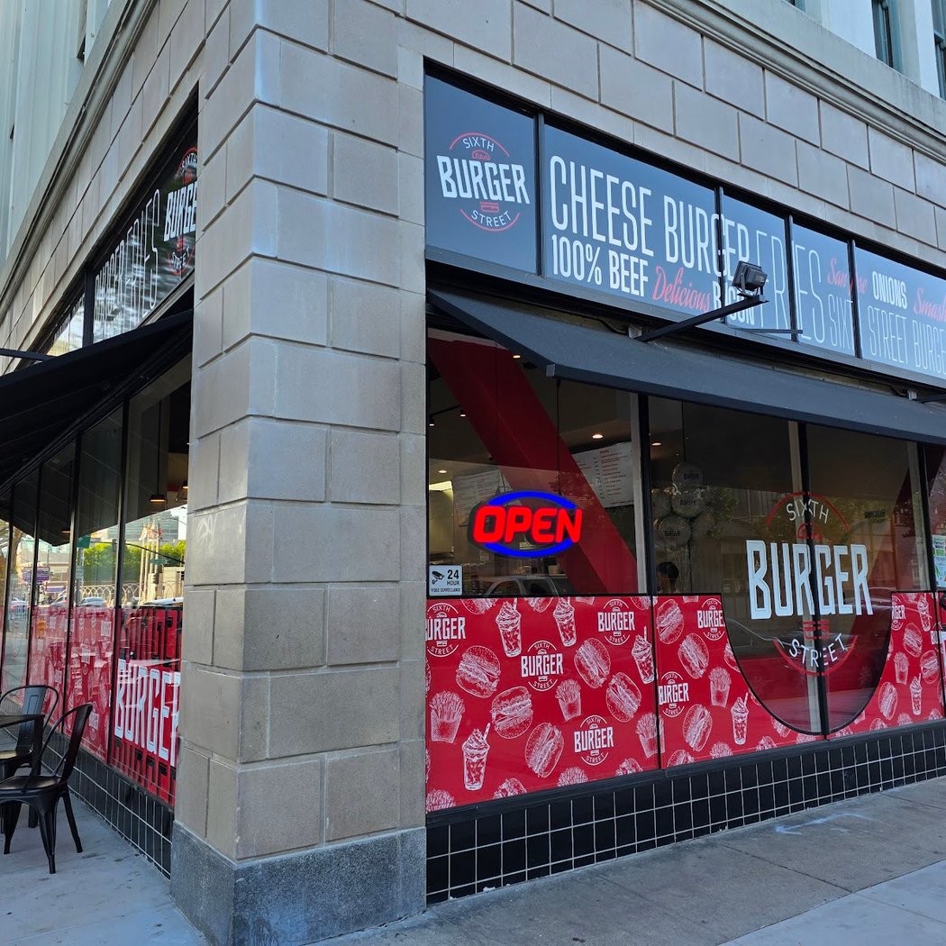 Sixth Street Burger 3