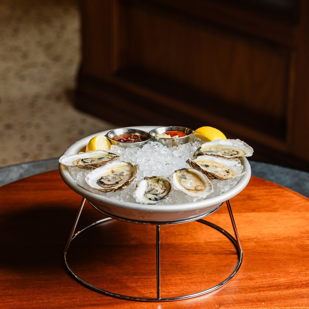 P.J. Clarke’s Oyster Bar & Grille 1
