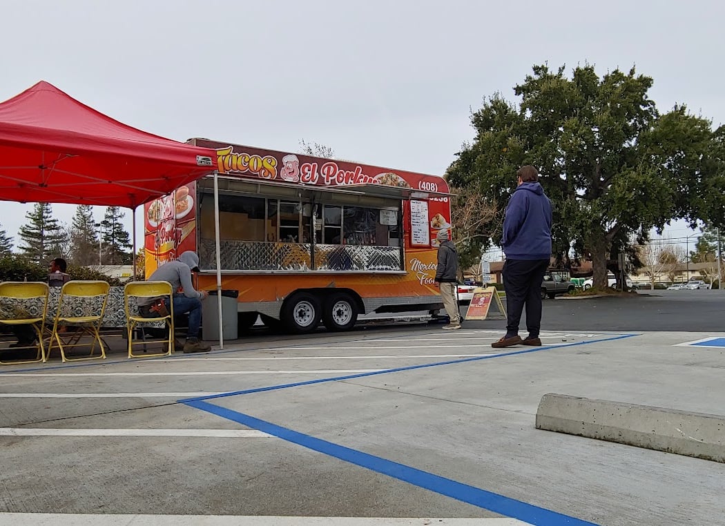 Tacos El Porkys 3