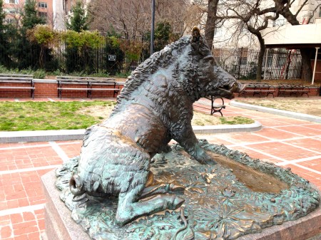 Porcellino Statue 2