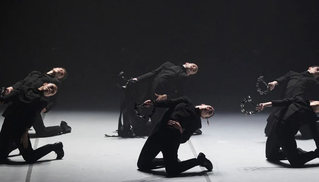 She wanted black - Ester Guntín