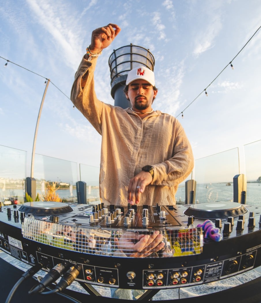 DJ ERIS Live Set at Ballast Point