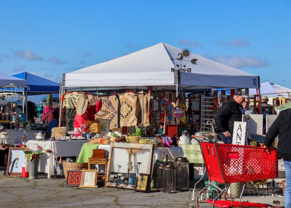 Alameda Point Antiques Fair 3