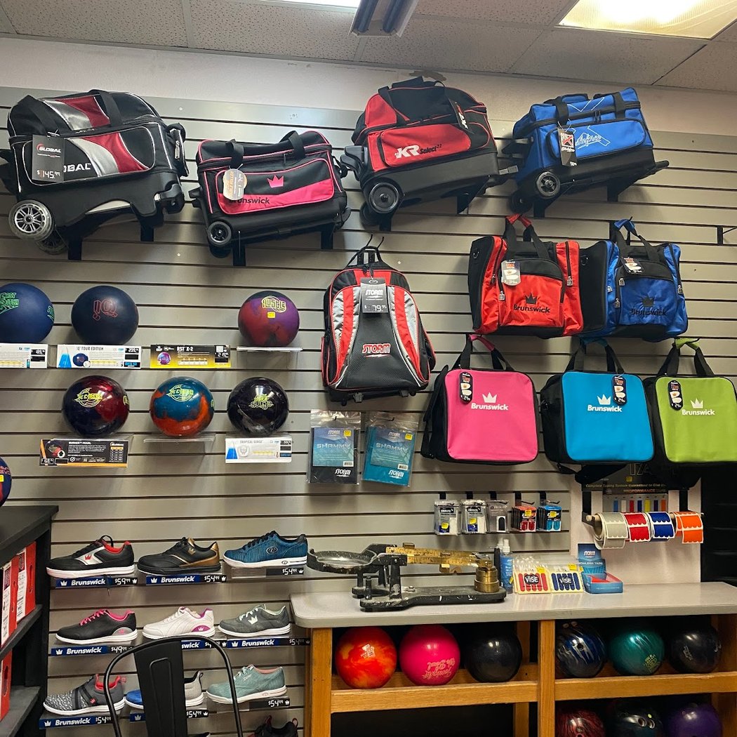 Windsor Bowl Pro Shop 1