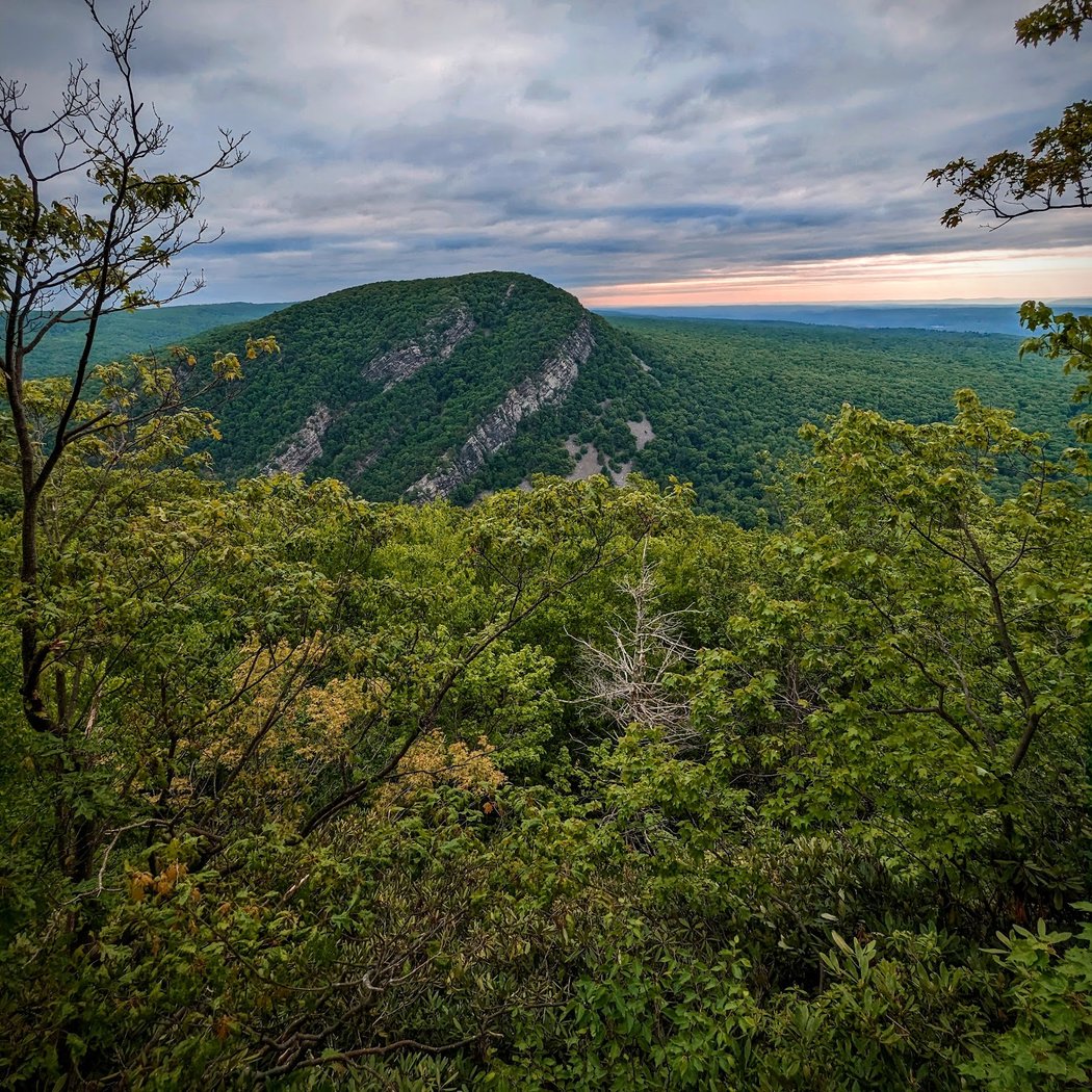 Mount Minsi 2