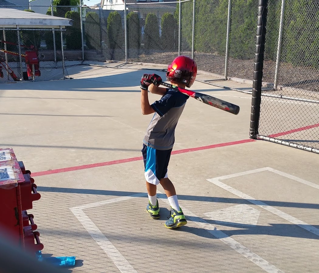 Station Sports 1