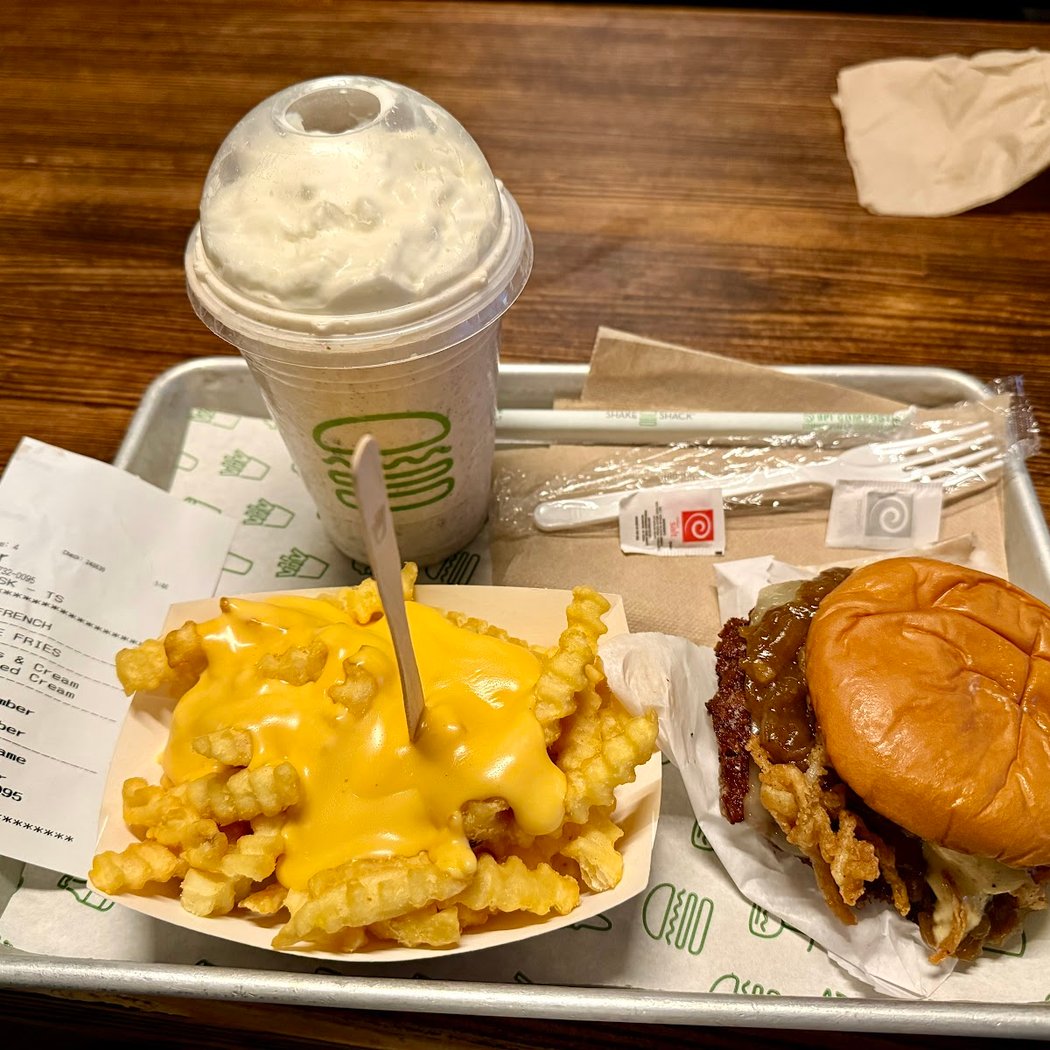 Shake Shack Forest Hills 3