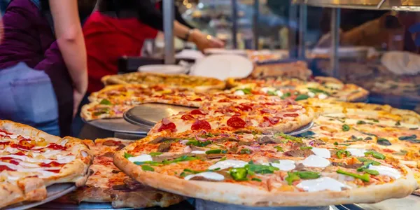 Central Pizza - Mott 1