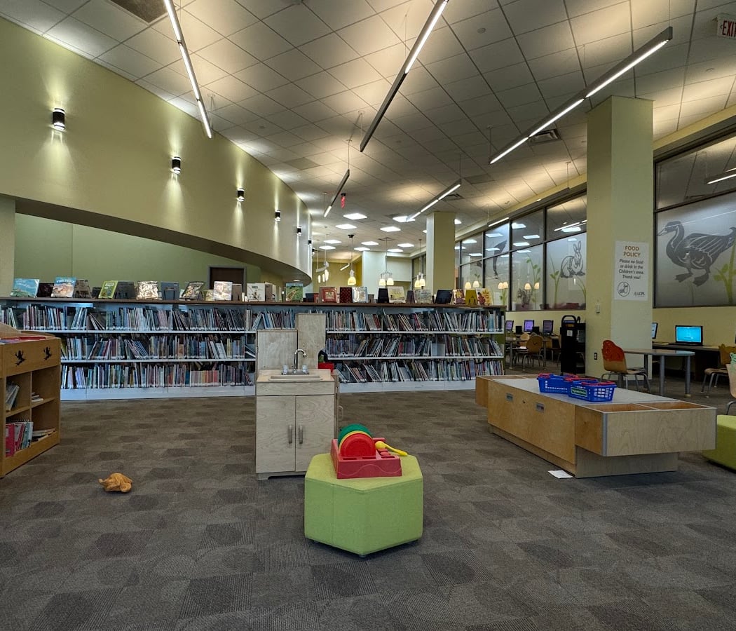 Makerspace: Tech Literacy and Help 3