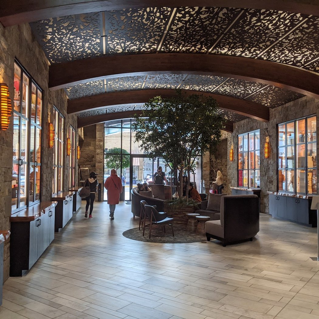 Savor & Shop: Holiday Kickoff 3
