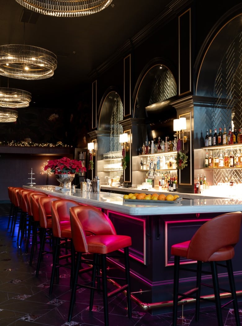 Bar Loretta 3