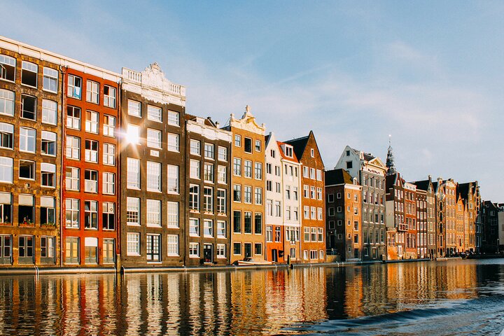 Private tour of Photography at best locations in Amsterdam with a local