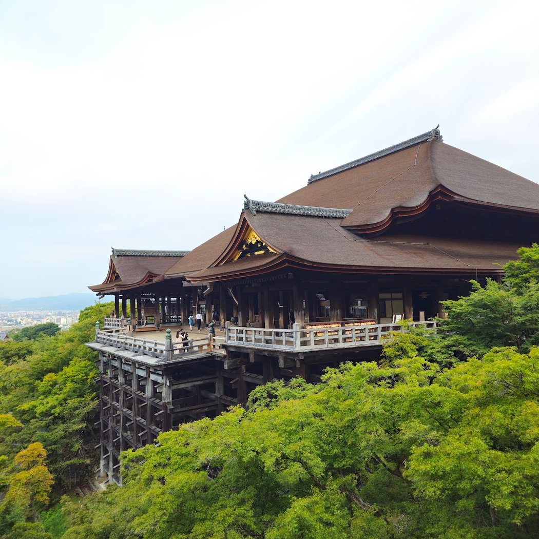Kiyomizu-dera 2