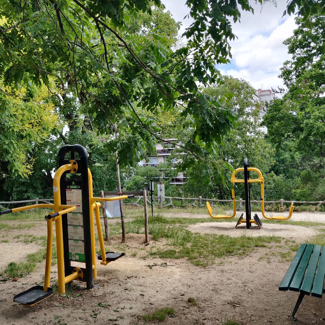 Square Henri Karcher 3