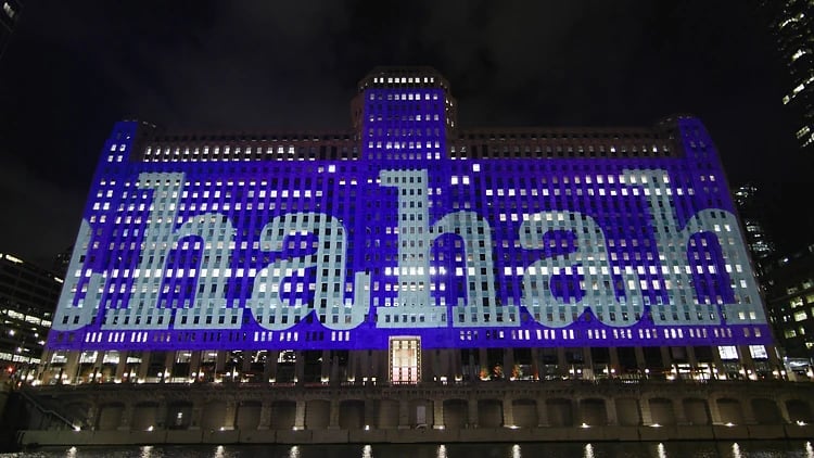 ART on THE MART: Summer Projections 1