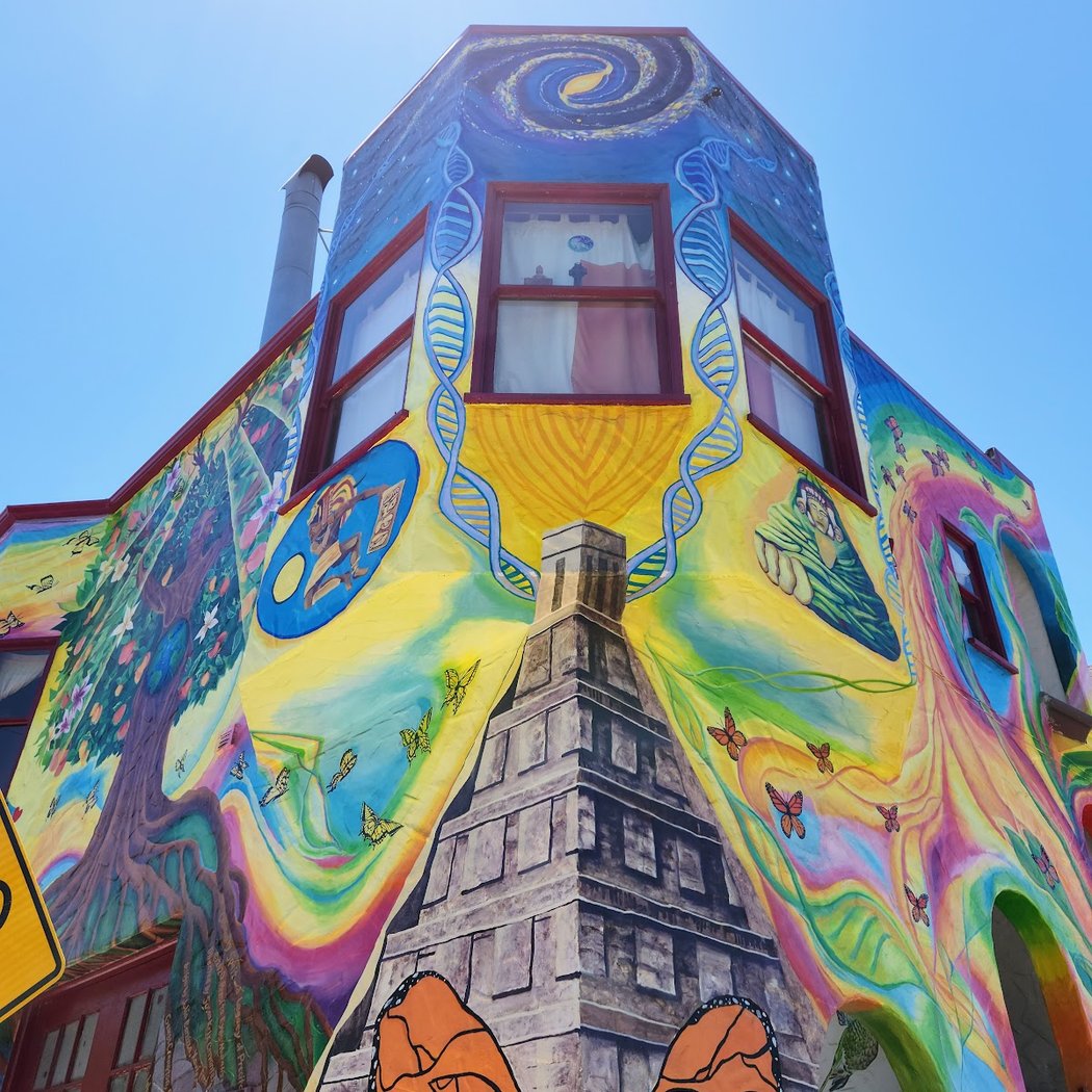 Precita Eyes Muralists Studio 1