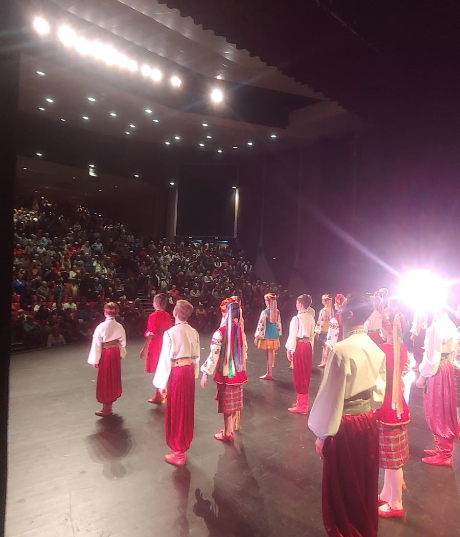 REPRÉSENTATION DES ATELIERS THÉÂTRE 5