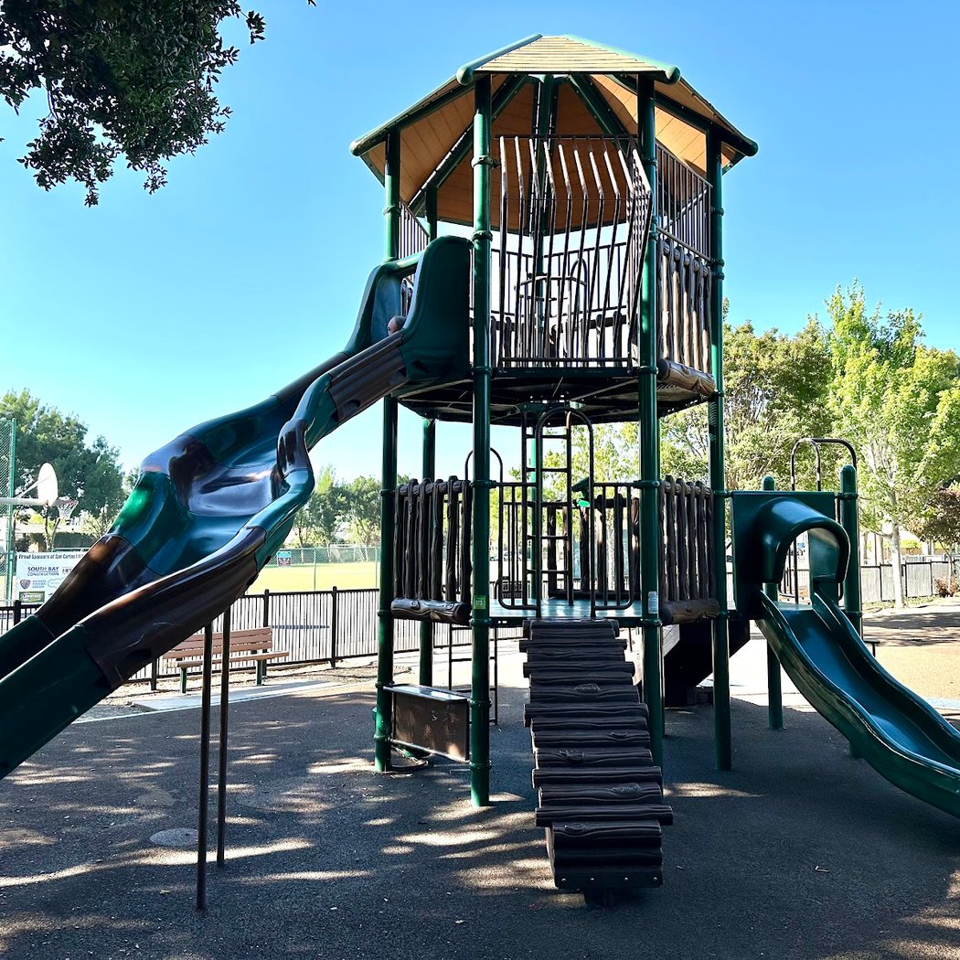 Laureola Park 1