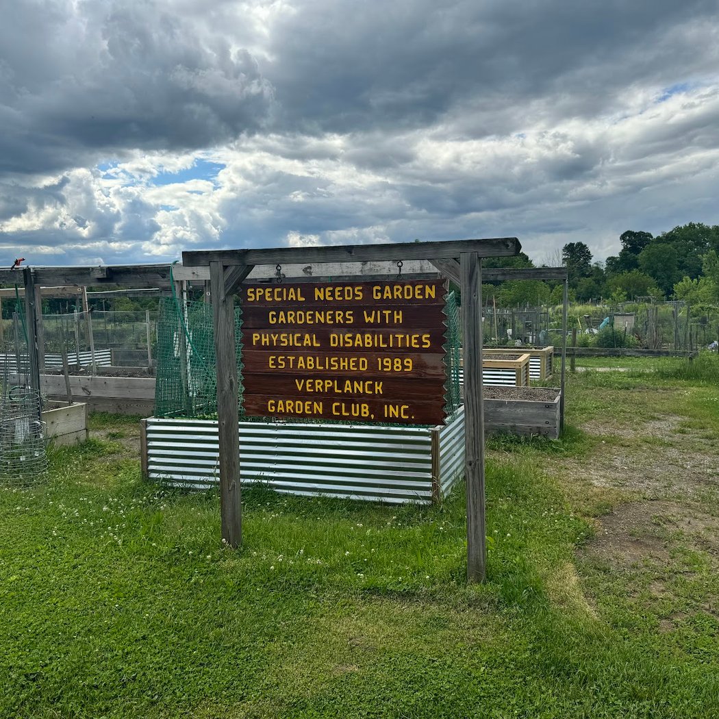 Common Ground Farm 3