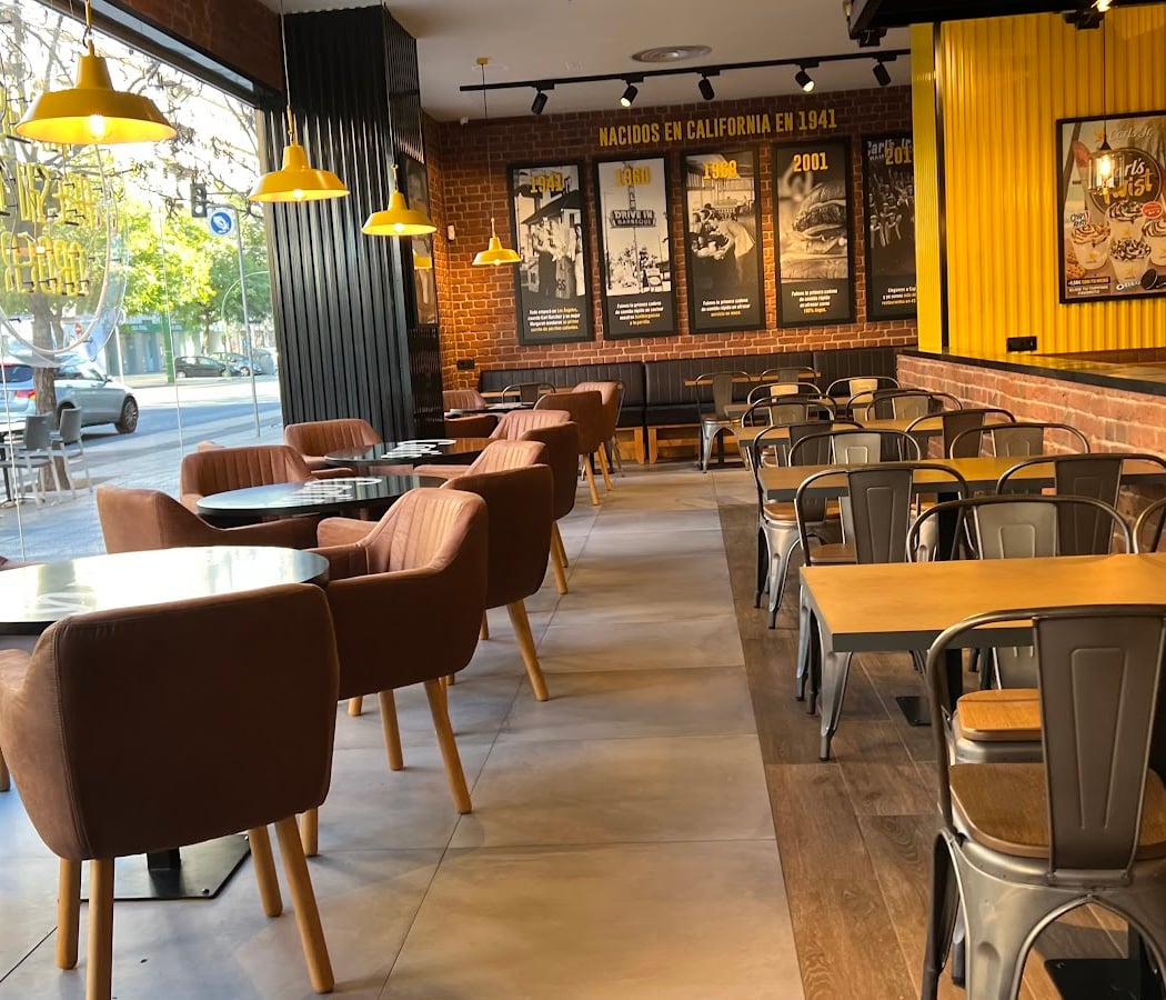 Restaurante Carl’s Jr. Sevilla 1