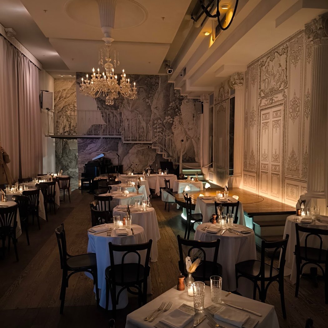 Live Burlesque & Dinner Show at Duane Park 3
