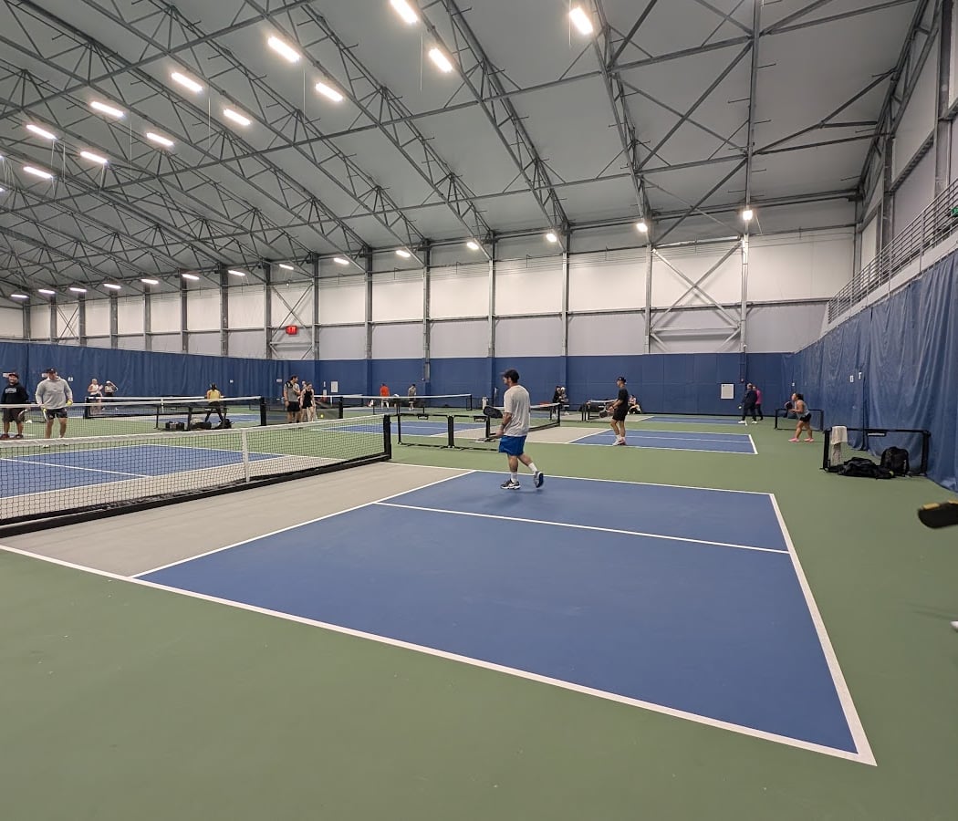 Bay Club Broadway Tennis and Pickleball 1