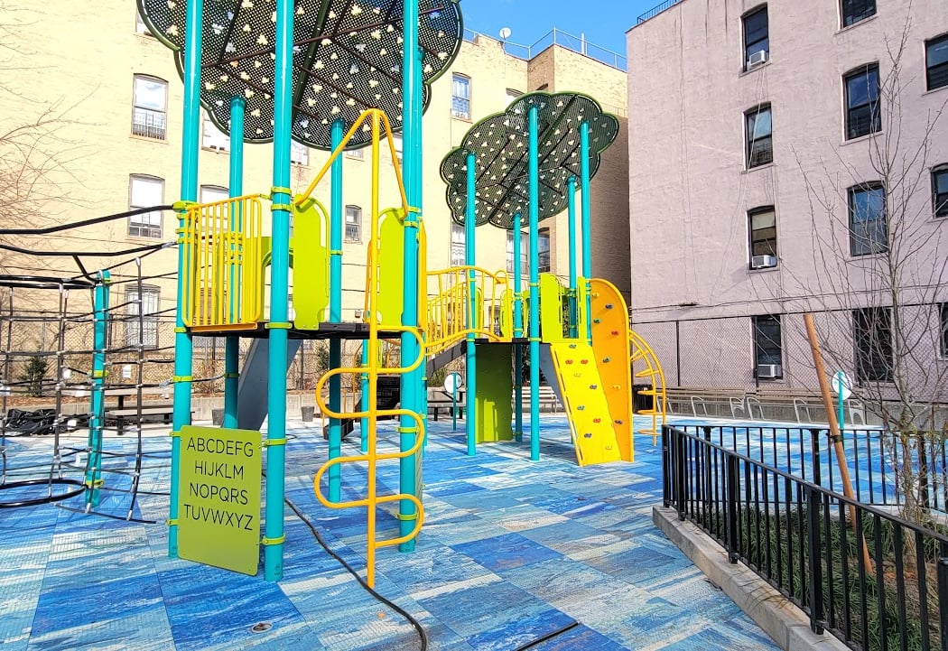 Lewis Playground 1