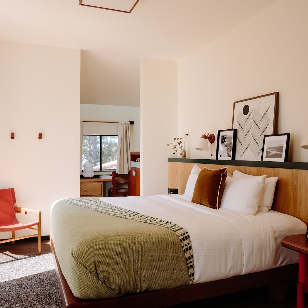 Lodge at Marconi 2