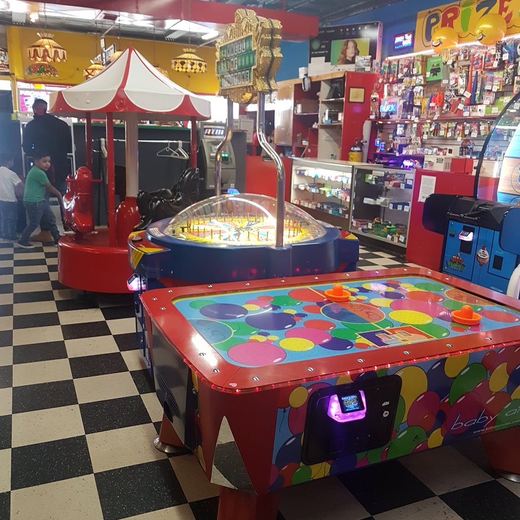 Rack N Roll Family Fun Center 3